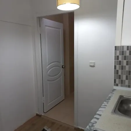 Silent Corner 2 *