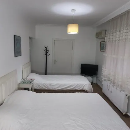Silent Corner 2 *